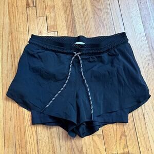 Athleta Shorts Womens 8 Crest 2 In 1 Shortie Black Lined Athletic Gym Workout